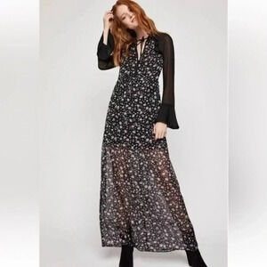 BCBGeneration Black Floral Long Sleeve Sheer Wildflower Maxi Dress Size L Large